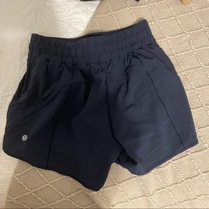 Lululemon track that 5”